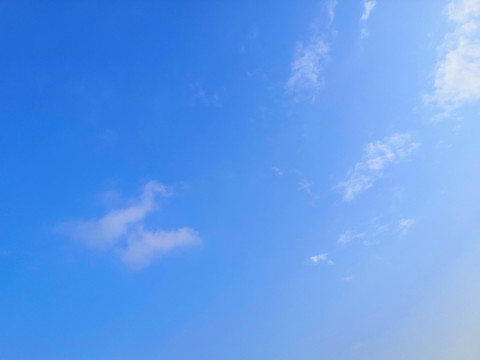 蓝天白云