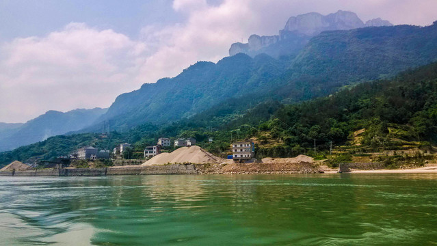 长江三峡瞿塘峡巫峡西陵峡