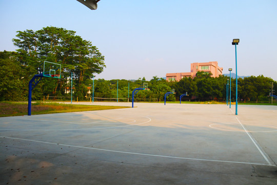篮球场