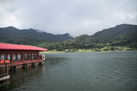 湖面