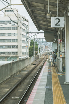 日本列车车站站台