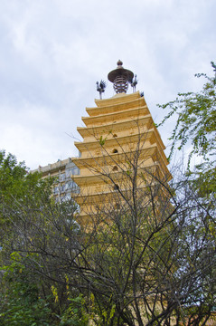 昆明西寺东寺