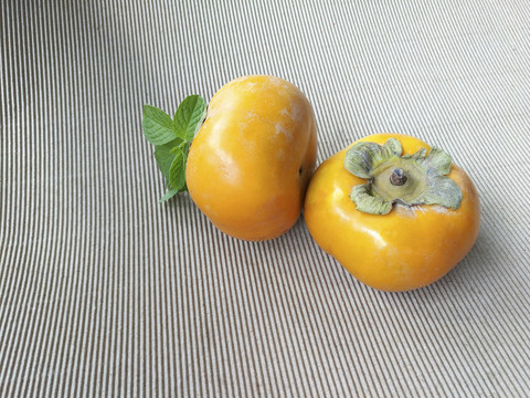 橘色柿子