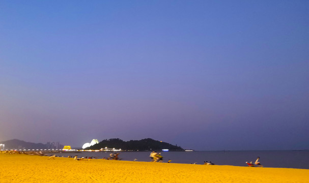 珠海日月贝