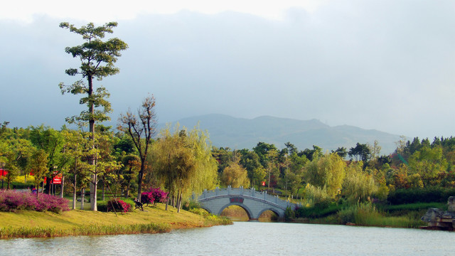 红河蒙自滇南绿洲生态园景观