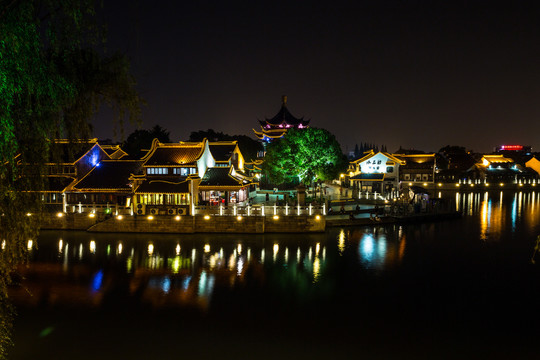 苏州山塘古镇夜景