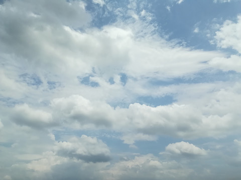 蓝天白云