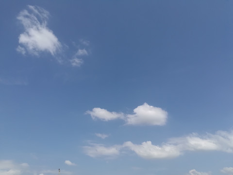 蓝天白云