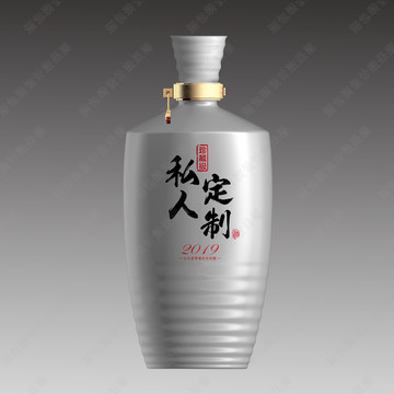 白瓷酒瓶