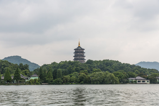 西湖雷峰塔