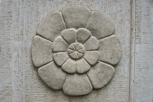 石头雕花