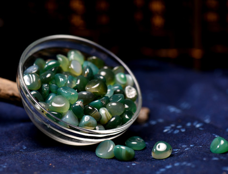 绿玛瑙宝石