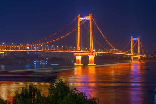 武汉鹦鹉洲长江大桥夜景景观