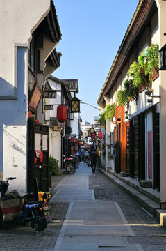 川沙古镇南市街街景