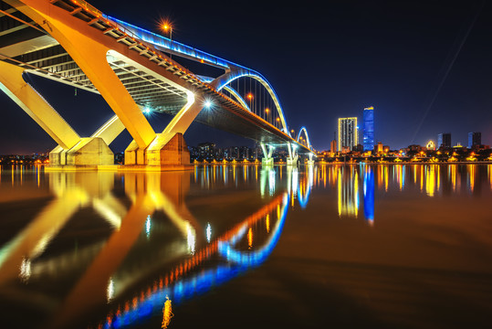 柳州广雅大桥夜景