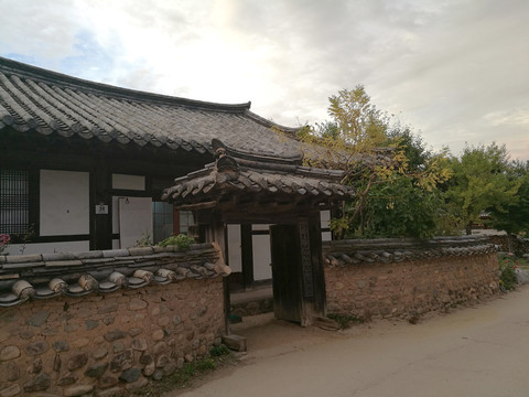 韩国古典建筑院落