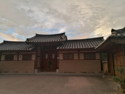 韩式古典建筑庭院