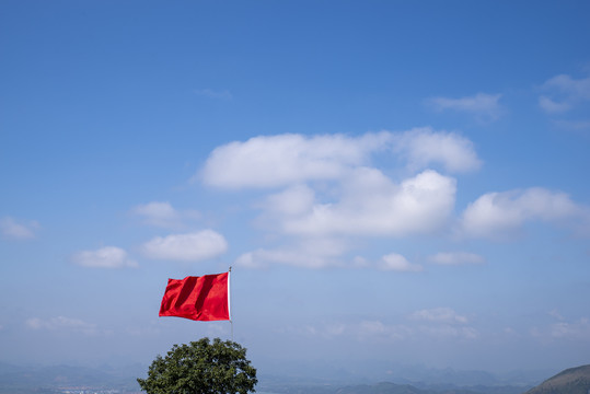 彩旗飘飘