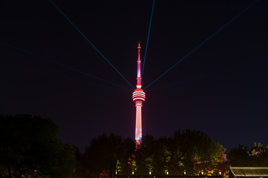 武汉龟山电视台夜景灯光秀风光