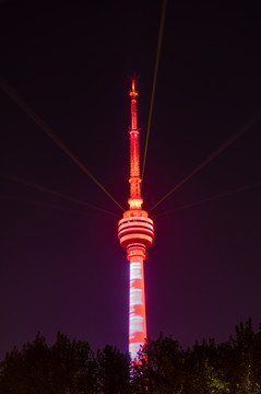 武汉龟山电视台夜景灯光秀风光