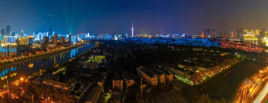 湖北武汉两江四岸灯光秀夜景风光