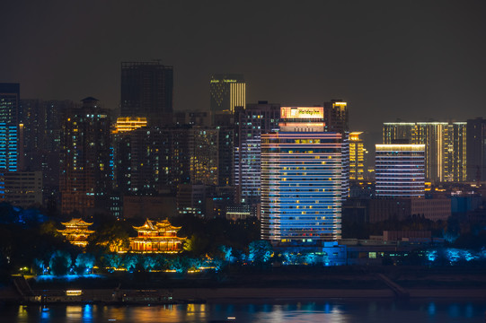 湖北武汉两江四岸灯光秀夜景风光