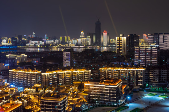 湖北武汉两江四岸灯光秀夜景风光