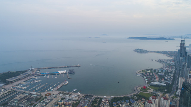 航拍青岛浮山湾全景