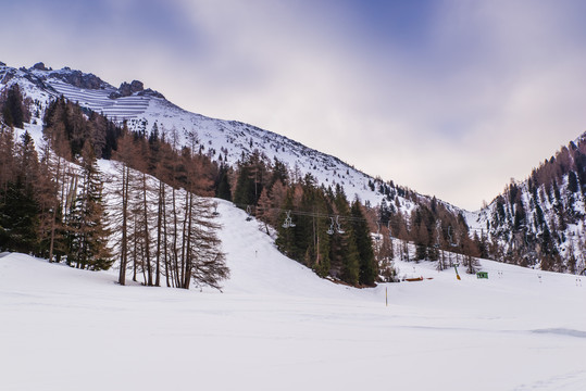 雪山