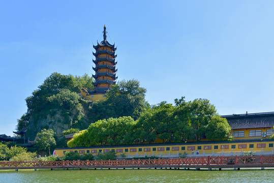 镇江金山寺慈寿塔