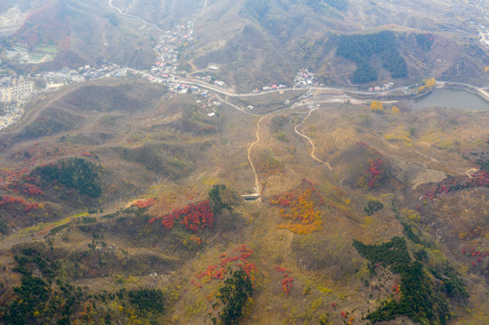 航拍济南七星台盘山公路