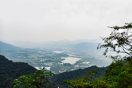 山顶俯瞰