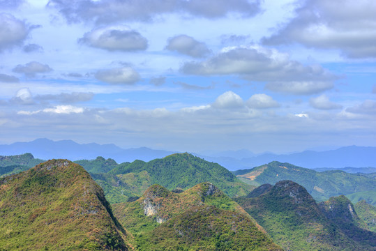 群山风光