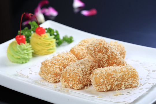 香糯莲子酥