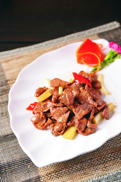 生炒黄牛肉