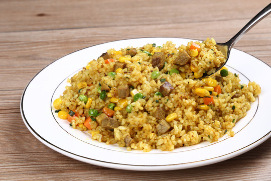 咖喱牛肉炒饭