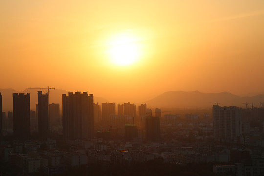 城市晚霞
