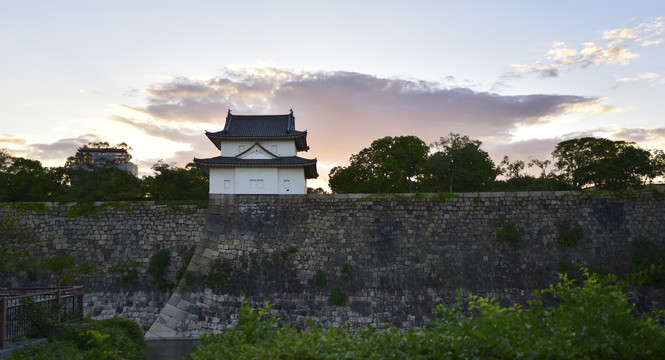 日本大阪城公园的古建筑