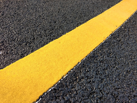 黄色交通标志线