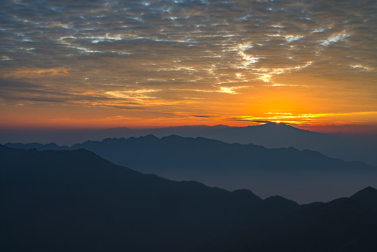 朝霞风景