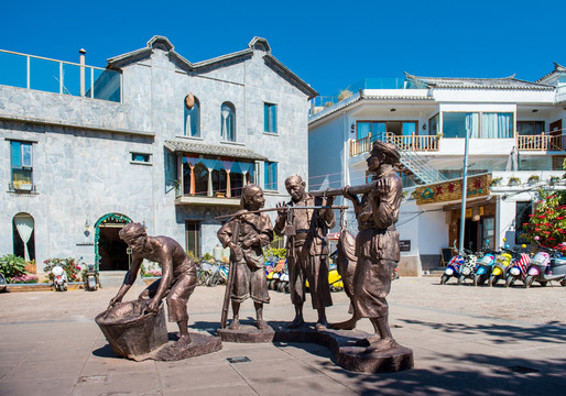双廊渔村风情雕塑