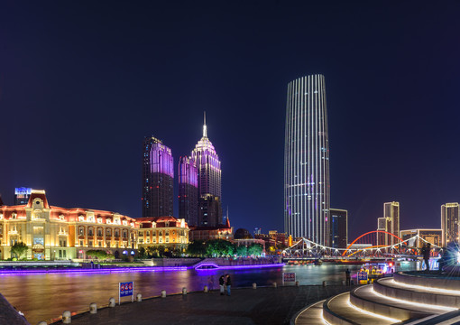 天津海河广场夜景