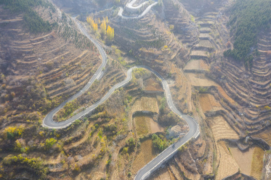 航拍盘山公路