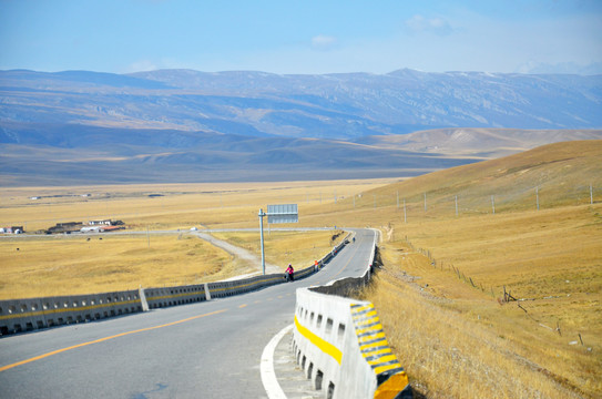 高原公路