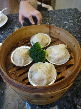 灌汤包