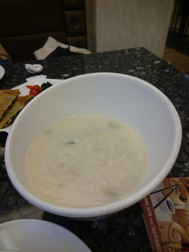 皮蛋粥