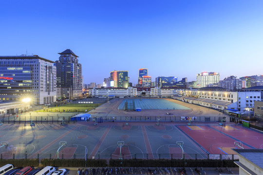 北京大学五四运动场体育场夜景