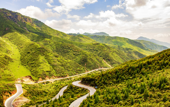 山区公路