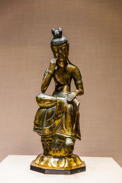 铜鎏金菩萨像
