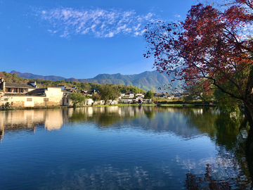 安徽黄山宏村秋季景色